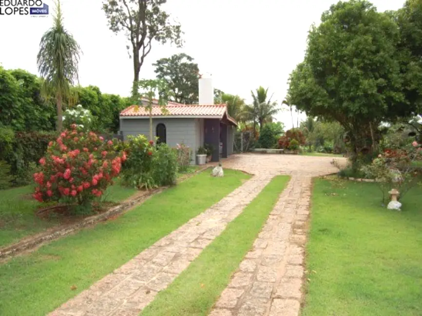 Foto 1 de Sítio / Rancho com 6 quartos à venda, 800m2 em Elias Fausto - SP