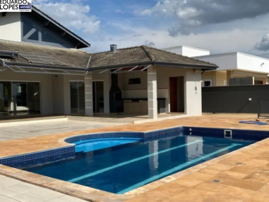 Foto 4 de Casa com 3 quartos à venda, 255m2 em Boituva - SP