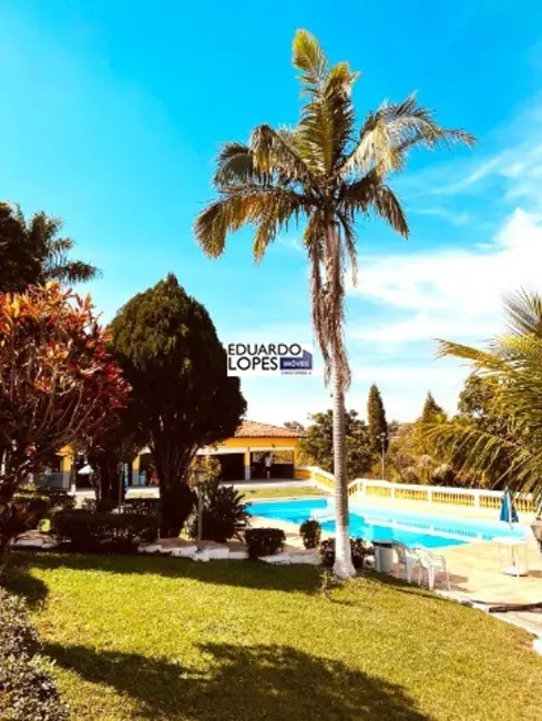 Foto 3 de Chácara com 6 quartos à venda, 750m2 em Laranjal Paulista - SP