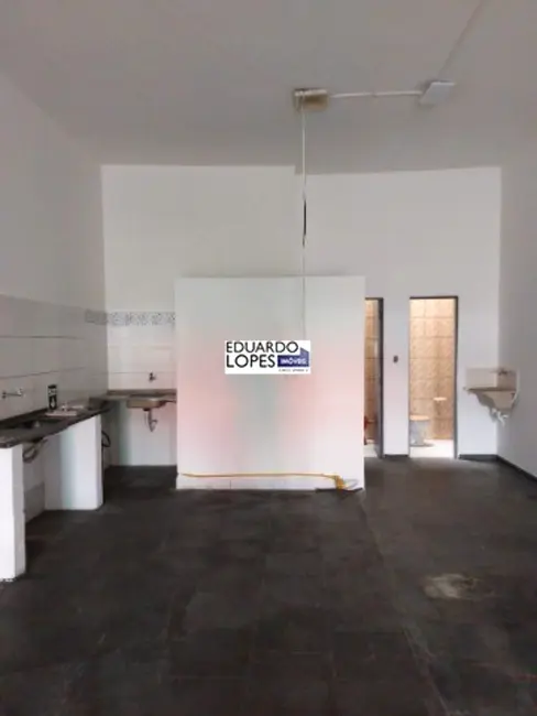 Sala Comercial para alugar, 119m2 em Núcleo Habitacional Brigadeiro Faria Lima, Indaiatuba - SP - imagem 4 Foto 4 de Sala Comercial para alugar, 119m2 em Núcleo Habitacional Brigadeiro Faria Lima, Indaiatuba - SP