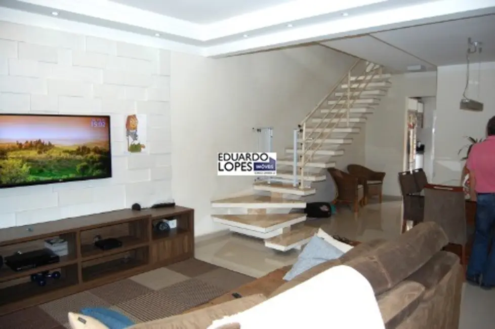 Foto 3 de Casa com 3 quartos à venda, 145m2 em Vila Lopes, Indaiatuba - SP