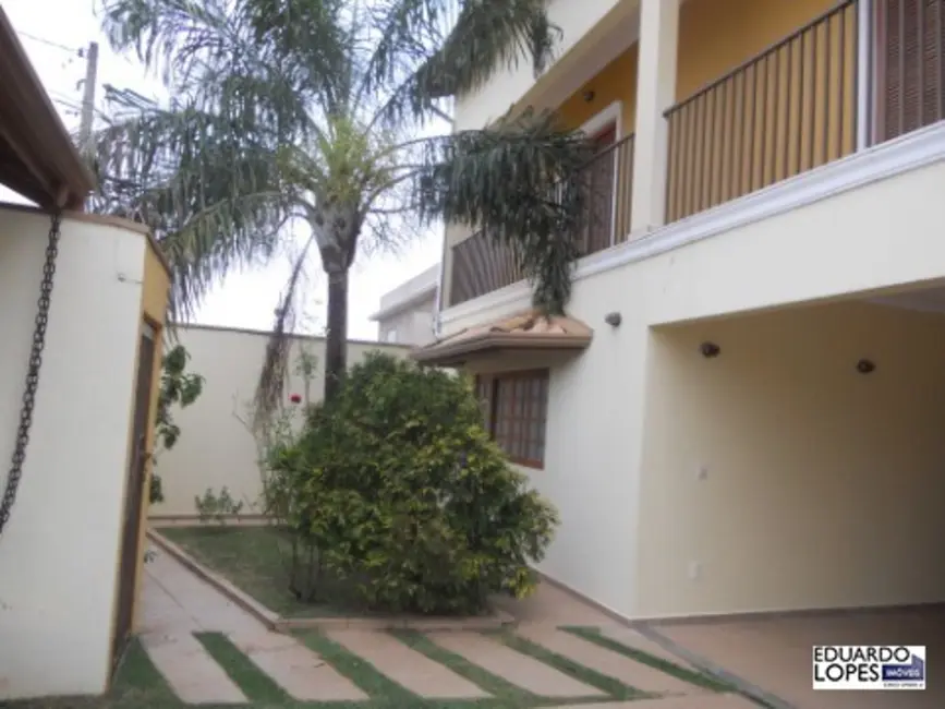 Casa com 3 quartos à venda, 235m2 em Indaiatuba - SP - imagem 3 Foto 3 de Casa com 3 quartos à venda, 235m2 em Indaiatuba - SP