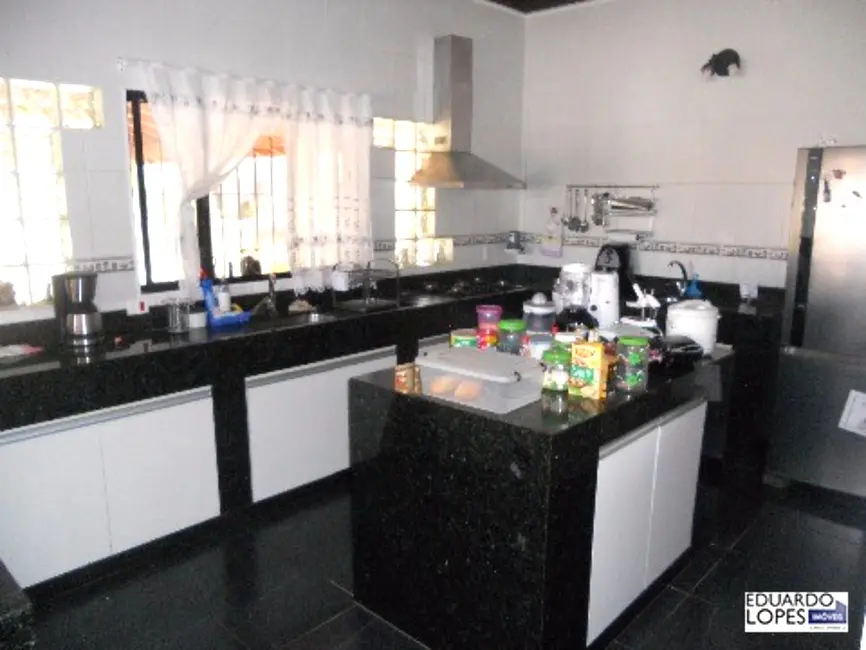 Foto 4 de Chácara com 3 quartos à venda, 308m2 em Terras de Itaici, Indaiatuba - SP