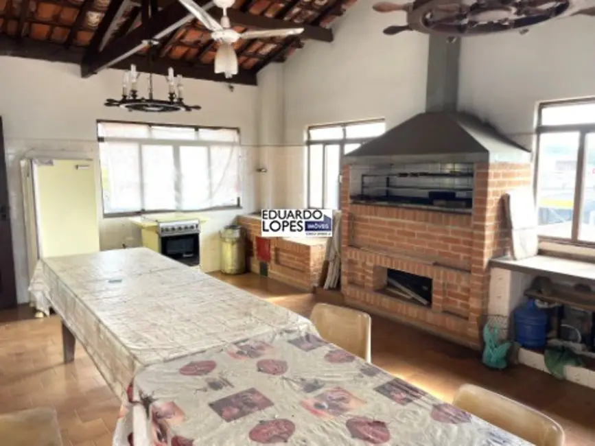 Foto 8 de Casa com 4 quartos à venda, 285m2 em Indaiatuba - SP