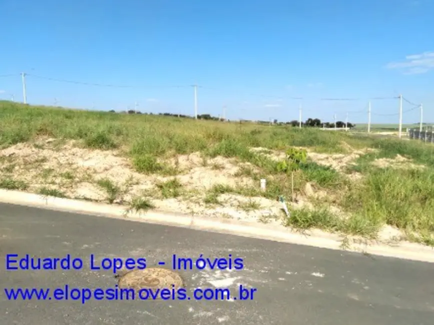 Foto 1 de Terreno / Lote à venda, 175m2 em Elias Fausto - SP