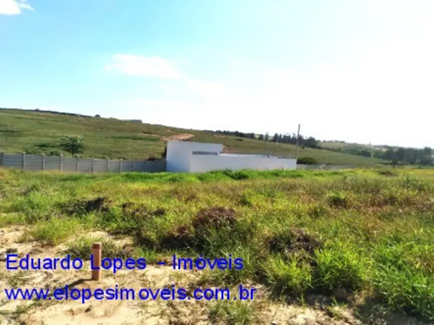 Foto 1 de Terreno / Lote à venda, 175m2 em Elias Fausto - SP