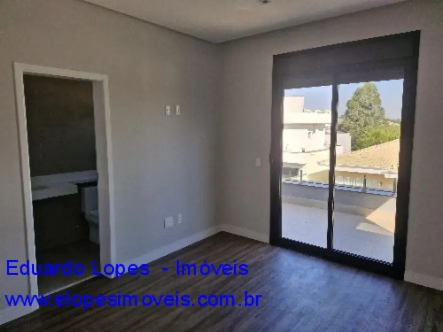 Foto 4 de Casa de Condomínio com 4 quartos à venda, 230m2 em Swiss Park, Campinas - SP