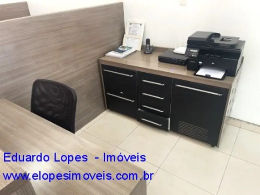 Sala Comercial para alugar, 108m2 em Centro, Indaiatuba - SP - imagem 4 Foto 4 de Sala Comercial para alugar, 108m2 em Centro, Indaiatuba - SP