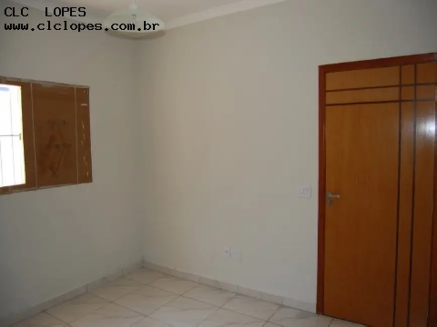 Casa com 2 quartos à venda, 78m2 em Jardim Morada do Sol, Indaiatuba - SP - imagem 4 Foto 4 de Casa com 2 quartos à venda, 78m2 em Jardim Morada do Sol, Indaiatuba - SP