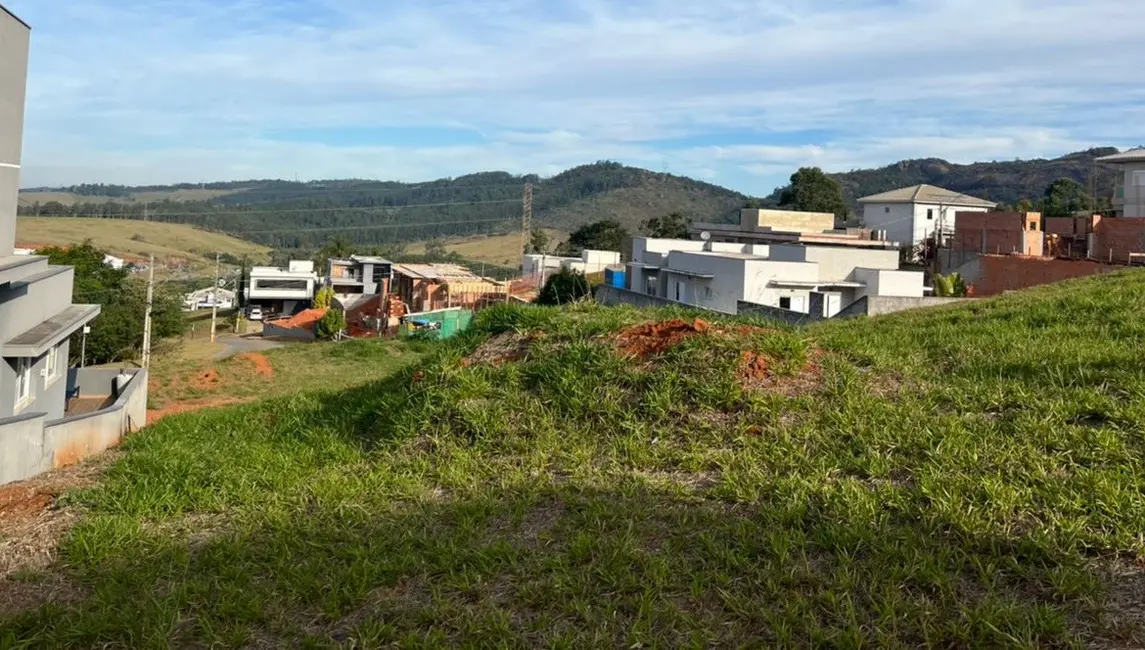 Foto 2 de Terreno / Lote à venda, 455m2 em Braganca Paulista - SP