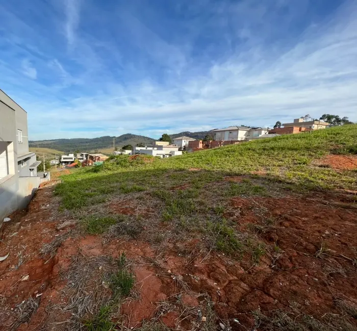 Foto 3 de Terreno / Lote à venda, 455m2 em Braganca Paulista - SP