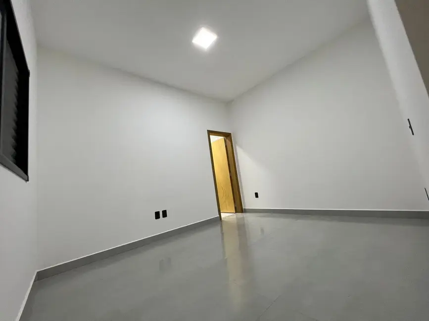 Foto 8 de Casa com 3 quartos à venda e para alugar, 120m2 em Braganca Paulista - SP