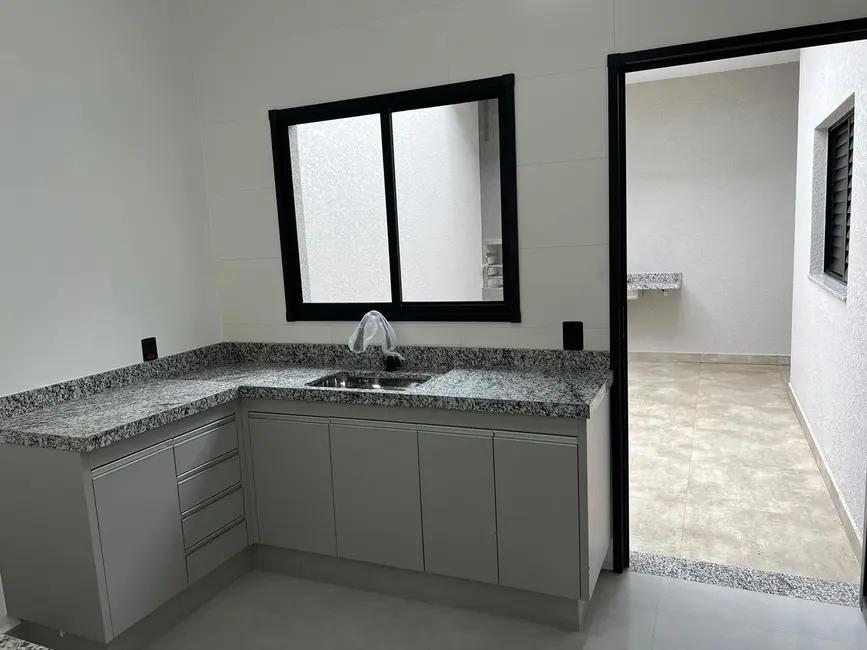 Foto 4 de Casa com 3 quartos à venda e para alugar, 120m2 em Braganca Paulista - SP