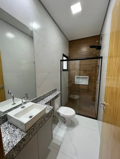 Foto 9 de Casa com 3 quartos à venda e para alugar, 120m2 em Braganca Paulista - SP