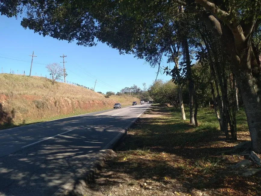Sítio / Rancho com 3 quartos à venda, 300m2 em Curitibanos, Braganca Paulista - SP - imagem 3 Foto 3 de Sítio / Rancho com 3 quartos à venda, 300m2 em Curitibanos, Braganca Paulista - SP