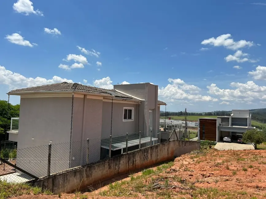 Foto 2 de Terreno / Lote à venda, 445m2 em Braganca Paulista - SP