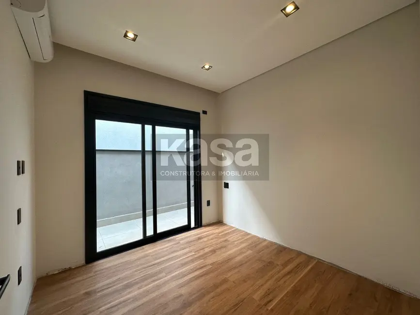 Foto 9 de Casa de Condomínio com 3 quartos à venda, 197m2 em Braganca Paulista - SP