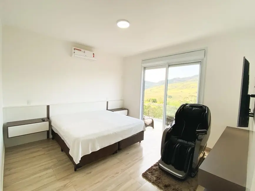 Foto 5 de Casa com 4 quartos à venda, 800m2 em Braganca Paulista - SP