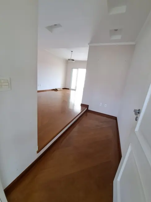 Foto 4 de Casa de Condomínio com 3 quartos para alugar, 290m2 em Braganca Paulista - SP