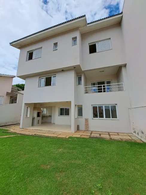 Foto 1 de Casa de Condomínio com 3 quartos para alugar, 290m2 em Braganca Paulista - SP