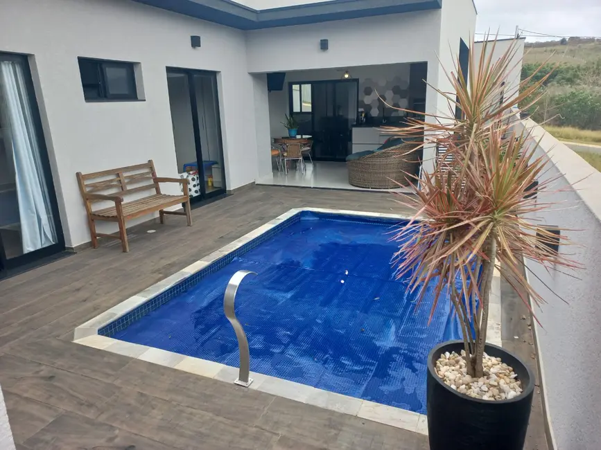 Foto 1 de Casa de Condomínio com 3 quartos à venda, 175m2 em Braganca Paulista - SP