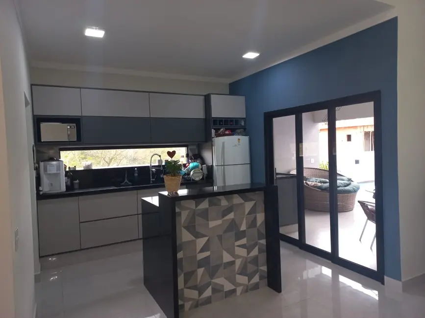 Casa de Condomínio com 3 quartos à venda, 175m2 em Braganca Paulista - SP - imagem 6 Foto 6 de Casa de Condomínio com 3 quartos à venda, 175m2 em Braganca Paulista - SP