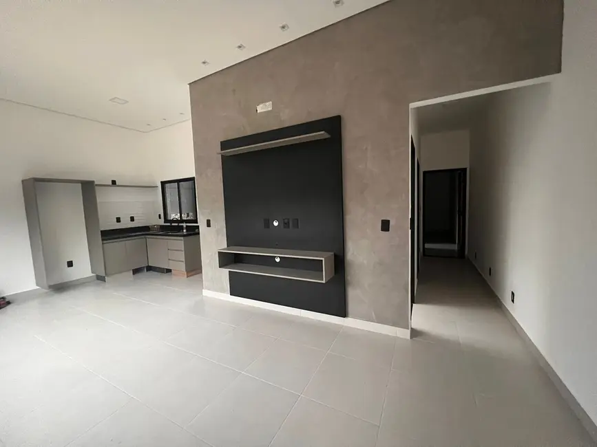 Foto 1 de Casa com 2 quartos à venda, 70m2 em Braganca Paulista - SP