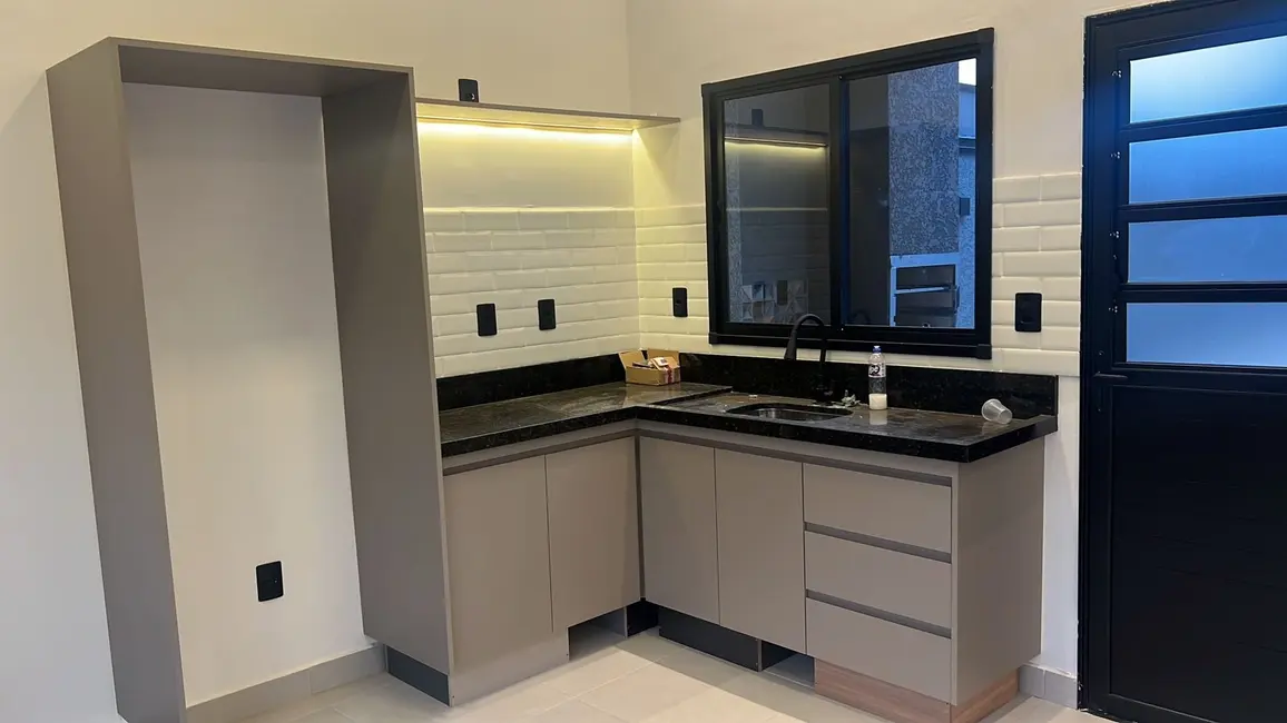 Foto 3 de Casa com 2 quartos à venda, 70m2 em Braganca Paulista - SP