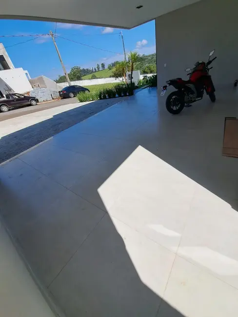 Foto 9 de Casa com 3 quartos à venda, 200m2 em Condomínio Jardim Flamboyan, Braganca Paulista - SP