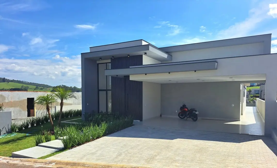 Foto 3 de Casa com 3 quartos à venda, 200m2 em Condomínio Jardim Flamboyan, Braganca Paulista - SP