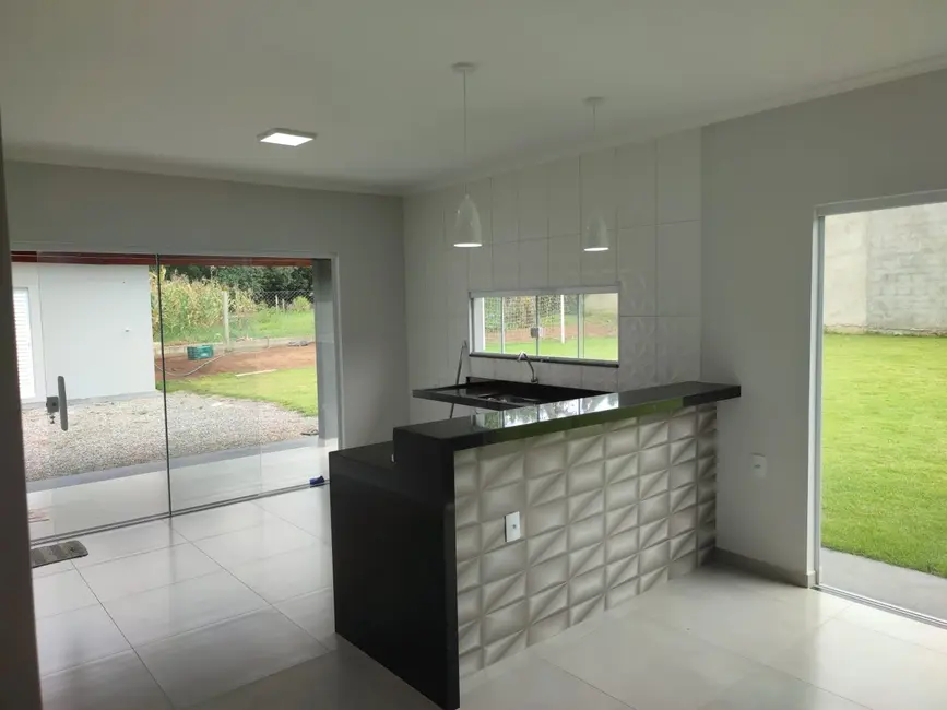 Foto 9 de Chácara com 2 quartos à venda, 120m2 em Braganca Paulista - SP