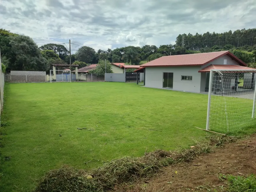 Foto 1 de Chácara com 2 quartos à venda, 120m2 em Braganca Paulista - SP