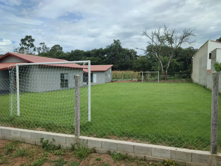 Foto 2 de Chácara com 2 quartos à venda, 120m2 em Braganca Paulista - SP