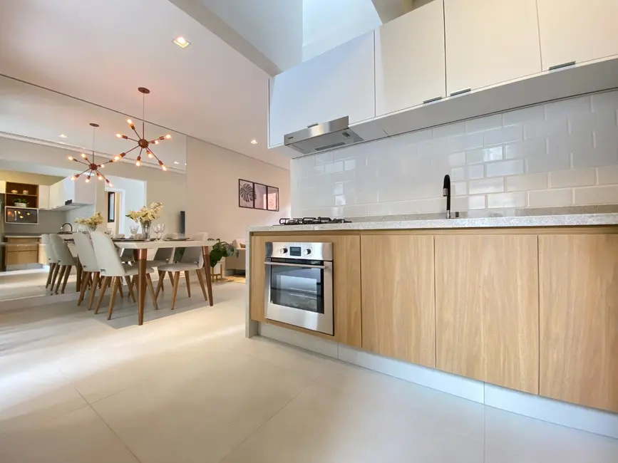 Foto 8 de Casa de Condomínio com 2 quartos à venda, 109m2 em Recanto Amapola, Braganca Paulista - SP