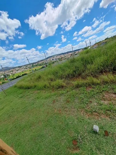 Terreno / Lote à venda, 300m2 em Braganca Paulista - SP - imagem 3 Foto 3 de Terreno / Lote à venda, 300m2 em Braganca Paulista - SP