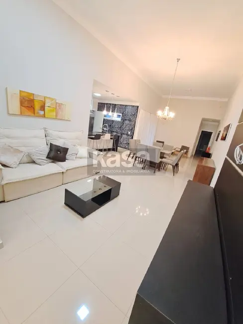 Foto 8 de Casa com 3 quartos à venda e para alugar, 300m2 em Braganca Paulista - SP