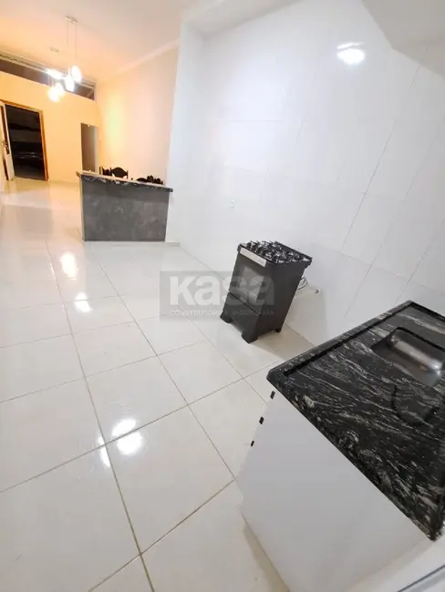 Foto 4 de Casa com 2 quartos à venda, 100m2 em Residencial Quinta dos Vinhedos, Braganca Paulista - SP