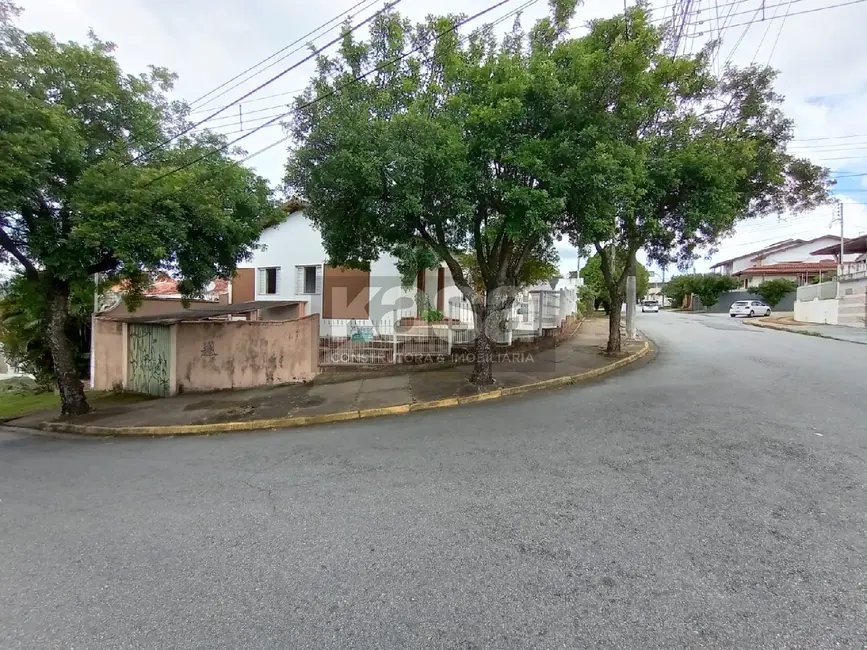 Casa com 4 quartos à venda, 215m2 em Jardim Europa, Braganca Paulista - SP - imagem 7 Foto 7 de Casa com 4 quartos à venda, 215m2 em Jardim Europa, Braganca Paulista - SP