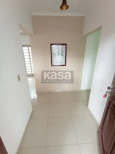 Casa com 4 quartos à venda, 215m2 em Jardim Europa, Braganca Paulista - SP - imagem 9 Foto 9 de Casa com 4 quartos à venda, 215m2 em Jardim Europa, Braganca Paulista - SP
