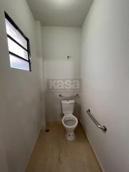 Foto 9 de Armazém / Galpão à venda, 227m2 em Vila Mota, Braganca Paulista - SP