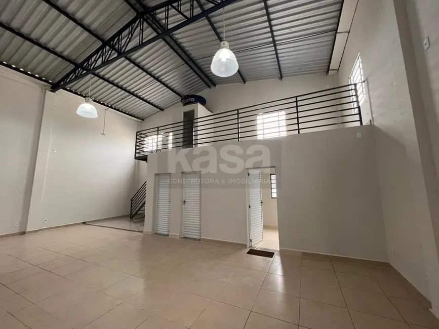 Foto 6 de Armazém / Galpão à venda, 227m2 em Vila Mota, Braganca Paulista - SP