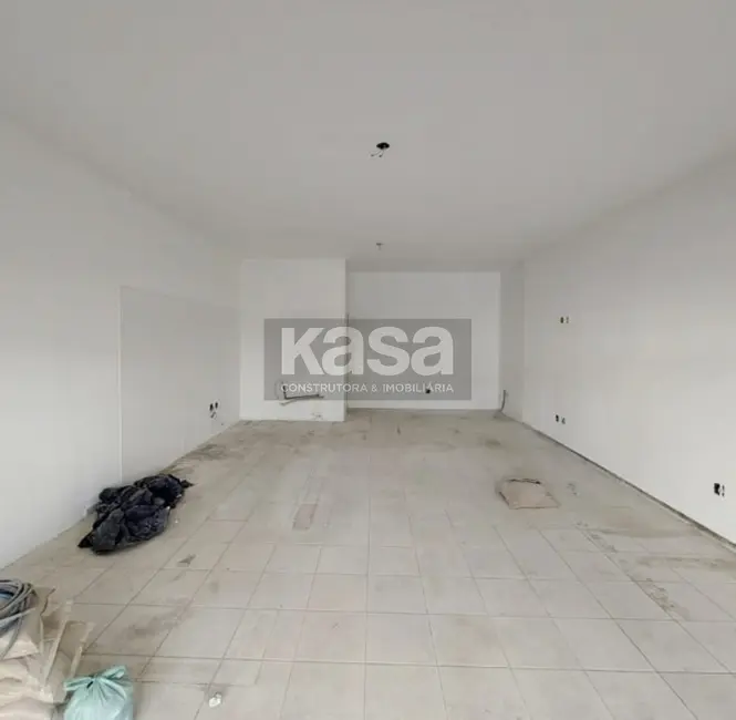 Foto 4 de Sala Comercial à venda, 70m2 em Bairro do Uberaba, Braganca Paulista - SP