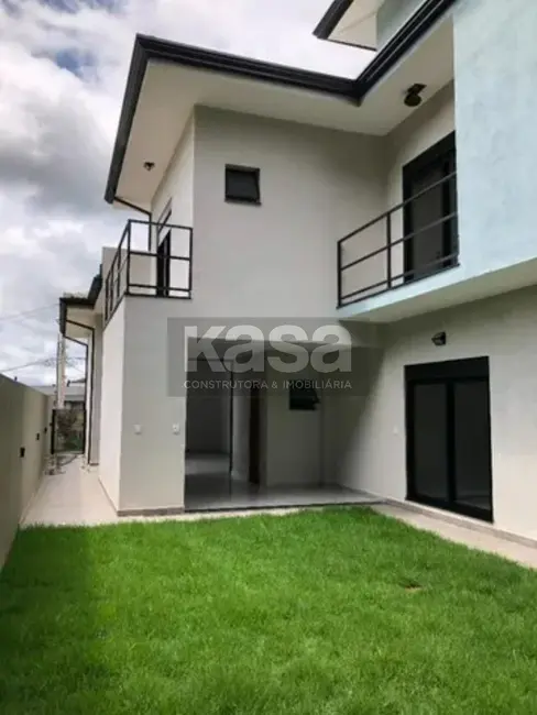 Foto 2 de Casa de Condomínio com 4 quartos à venda, 241m2 em Braganca Paulista - SP