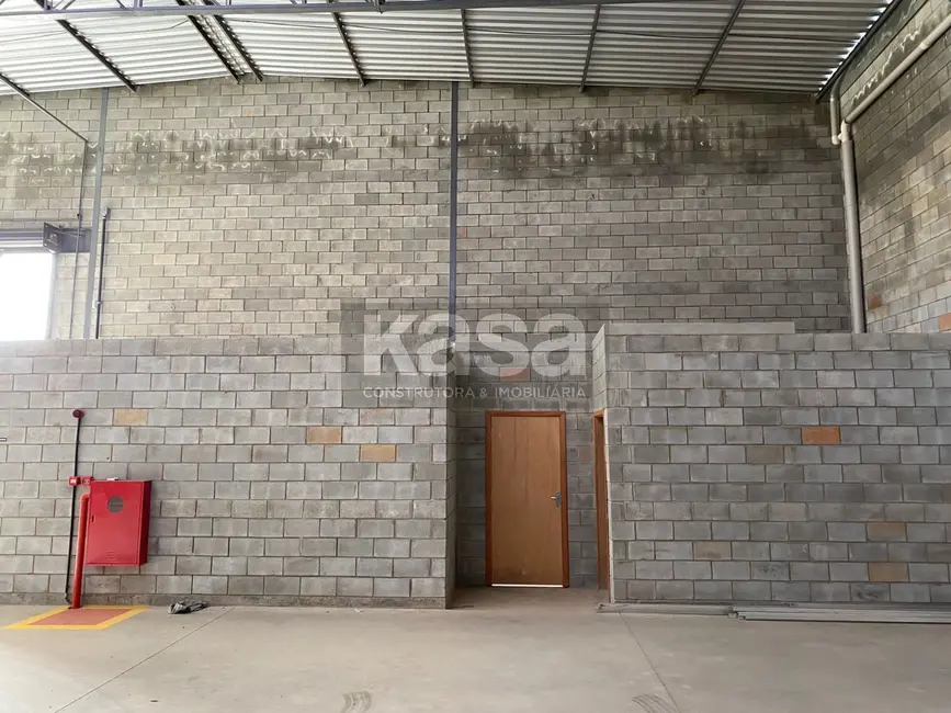 Foto 3 de Armazém / Galpão para alugar, 460m2 em Santa Luzia, Braganca Paulista - SP