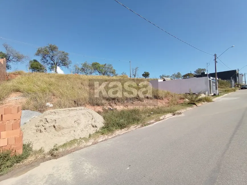 Foto 4 de Terreno / Lote à venda, 164m2 em Braganca Paulista - SP