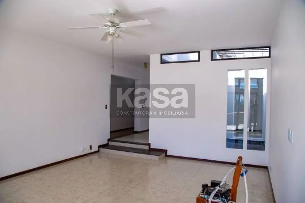 Foto 4 de Casa com 3 quartos à venda, 189m2 em Altos de Bragança, Braganca Paulista - SP