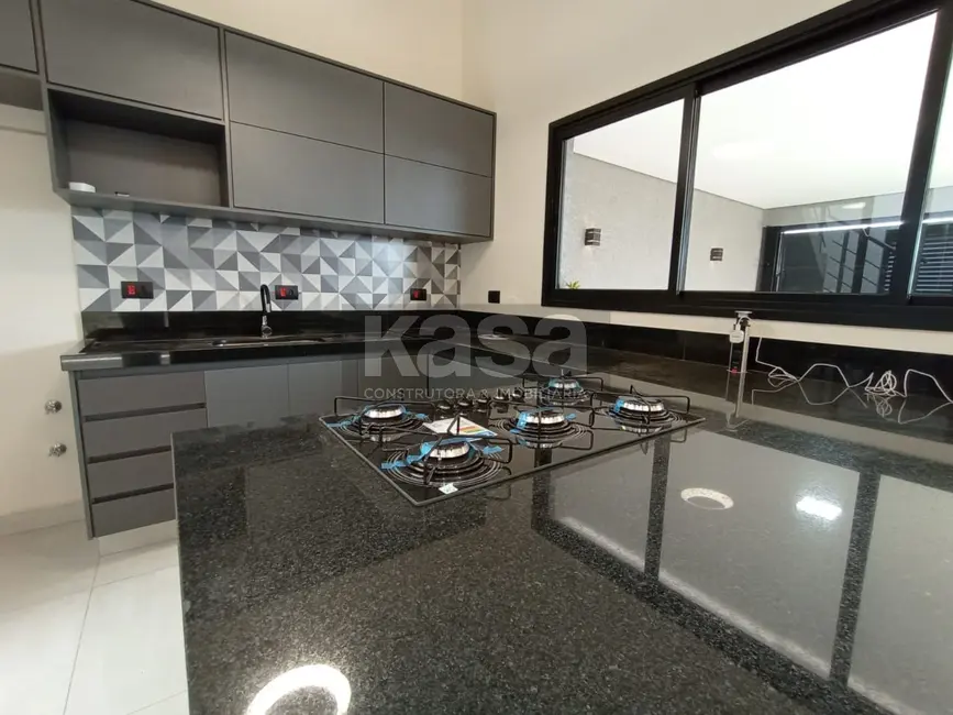 Foto 9 de Casa com 3 quartos à venda, 130m2 em Braganca Paulista - SP