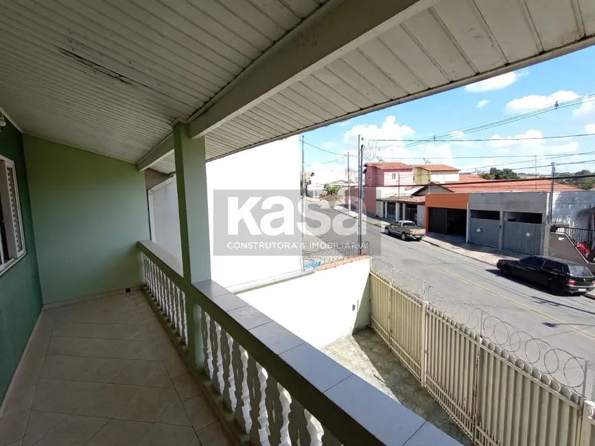 Casa com 4 quartos à venda, 120m2 em Parque Brasil, Braganca Paulista - SP - imagem 9 Foto 9 de Casa com 4 quartos à venda, 120m2 em Parque Brasil, Braganca Paulista - SP