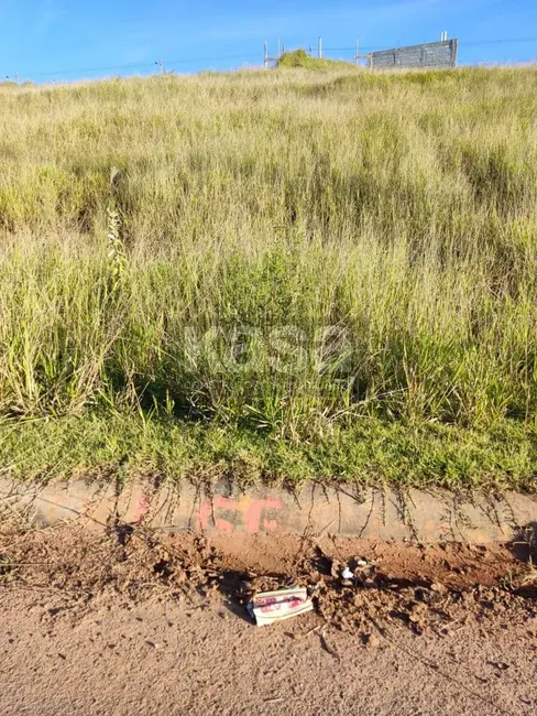 Foto 3 de Terreno / Lote à venda, 226m2 em Braganca Paulista - SP