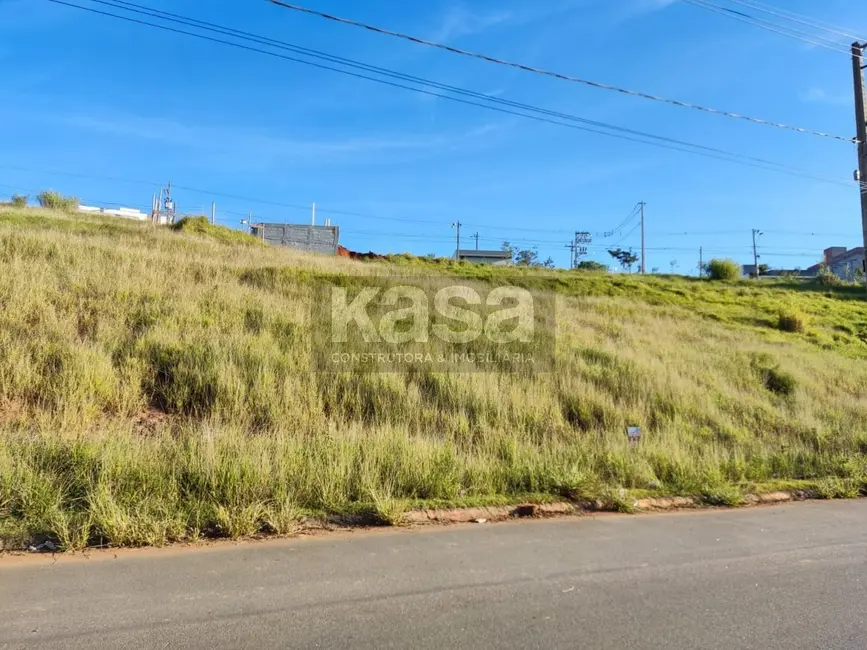 Foto 1 de Terreno / Lote à venda, 226m2 em Braganca Paulista - SP